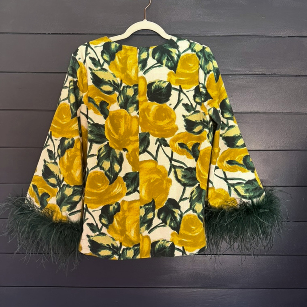 NWT Tuckernuck Giverny Gardens Maxine Top | Yellow Rose Print + Feather Cuffs - Picture 4 of 7